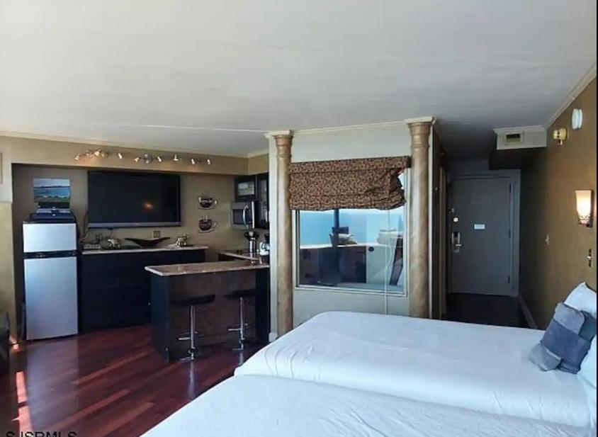 Beach Front With Ocean View Atlantic City Exterior photo